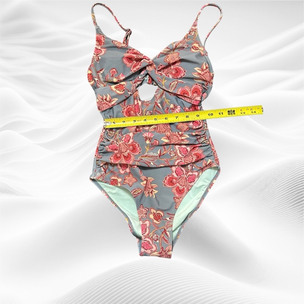 NWT Cupshe Blue Floral Twist One Piece Swimsuit Modest Tummy Control Bathing XS - Picture 6 of 12